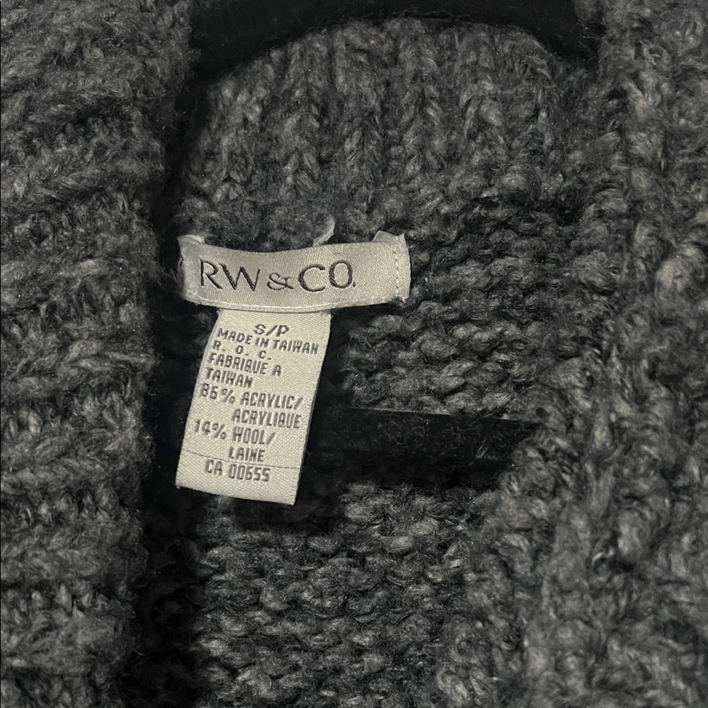 RW&CO. Gray Knit Cardigan Sweater wool blend - Picture 4 of 7